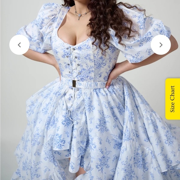 Selfie corset in bed and breakfast duchess - Picture 7 of 12